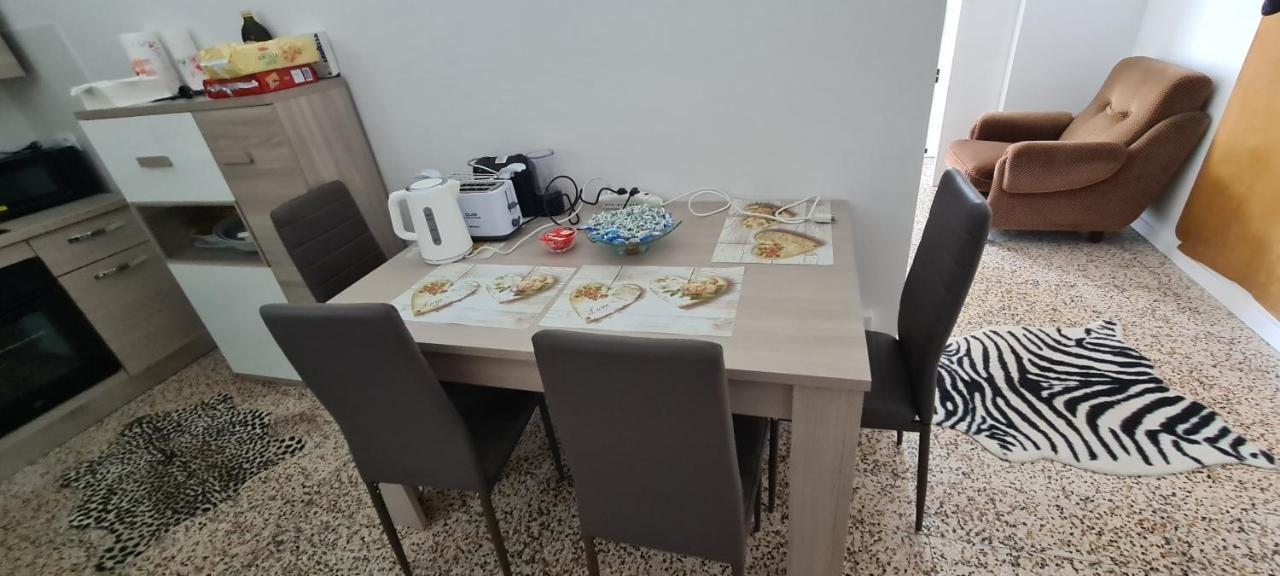 切尔诺比奥Da Ersilia公寓 外观 照片